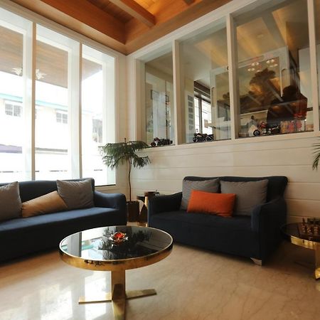 Milestone Inn & Spa Масурі Екстер'єр фото