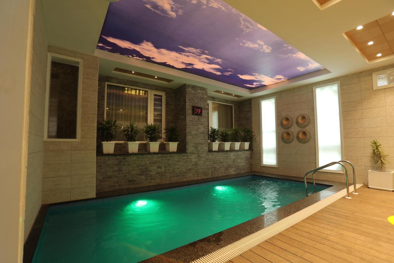 Milestone Inn & Spa Масурі Екстер'єр фото